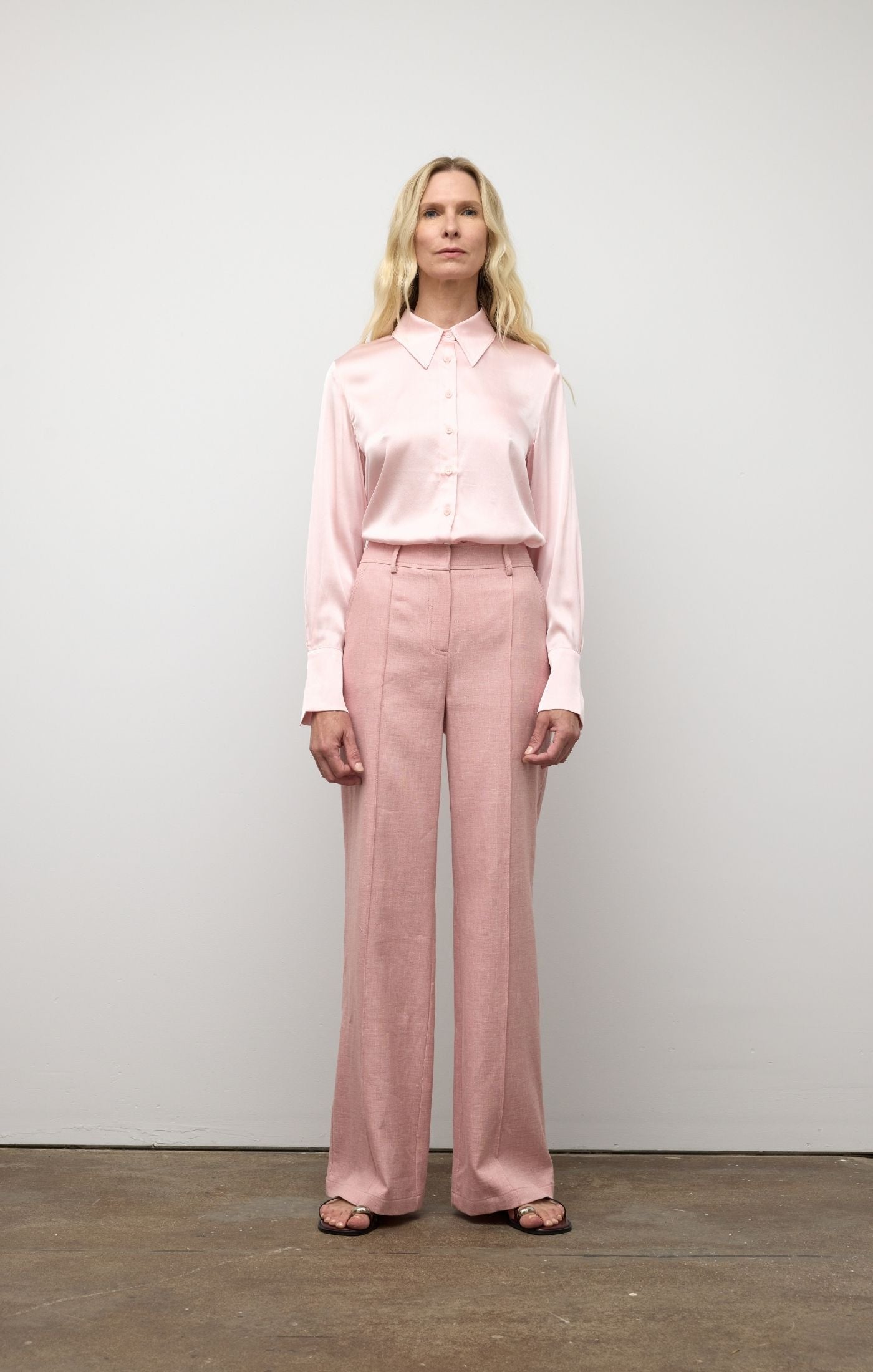 Linen wide leg pant with pintuck