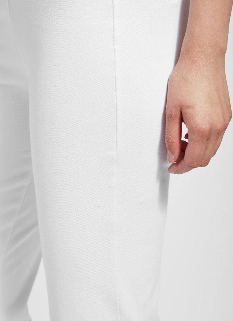 color=White, leg detail, denim trouser with smooth fitting easy styling, smoothing waistband 