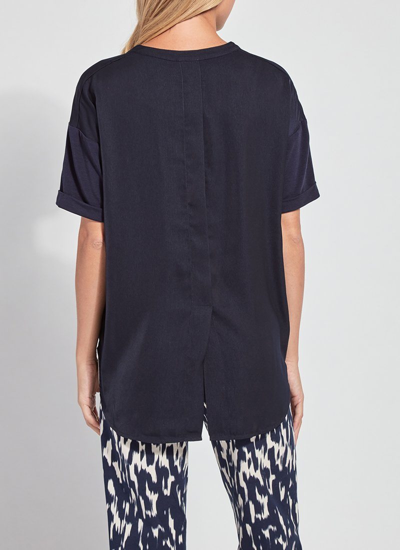 color=True Navy, back view, oversized flowy women’s shirt in stretchy knit jersey, rounded hem and drop shoulder sleeves